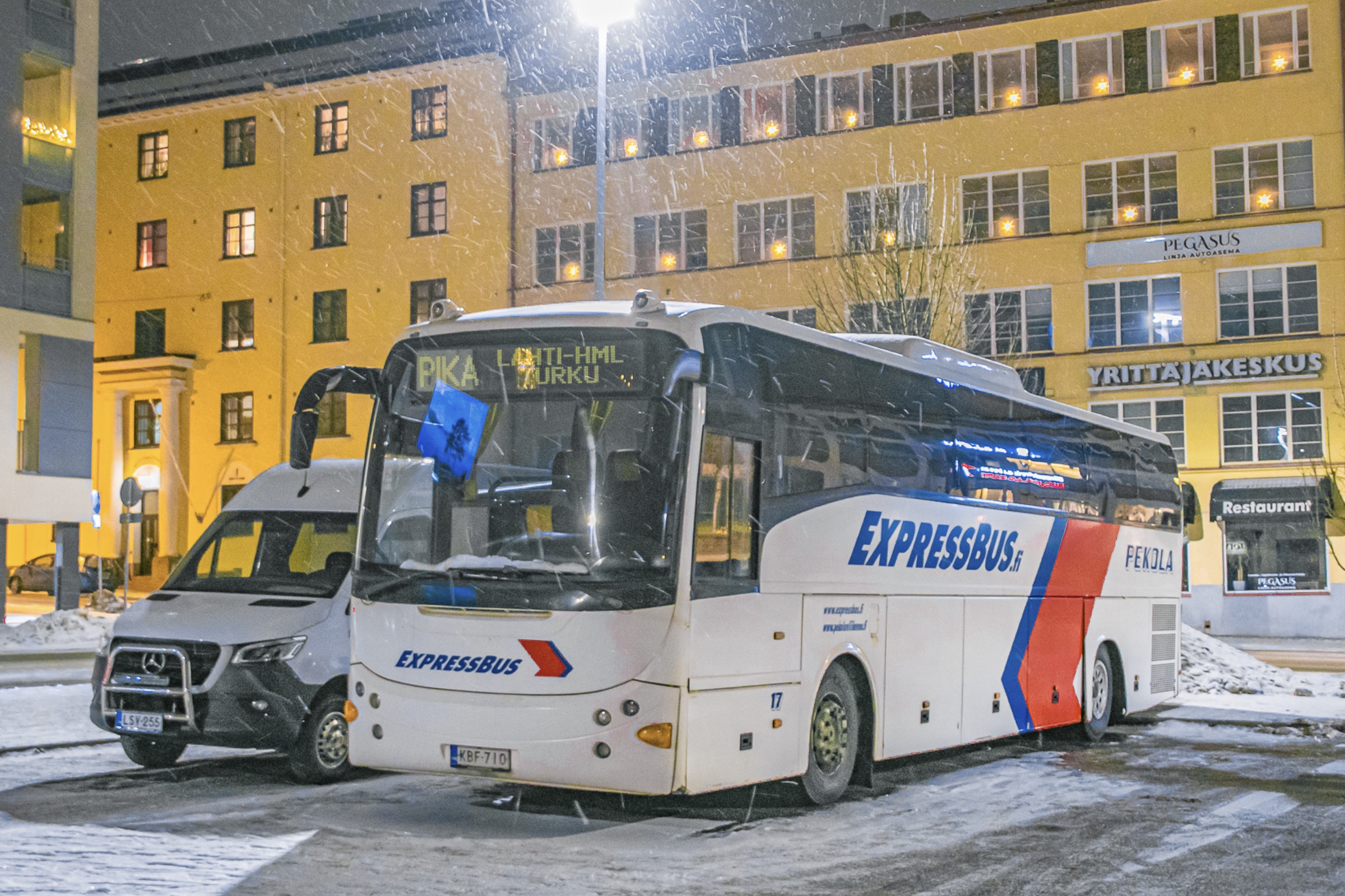 Автобусы в Финляндии